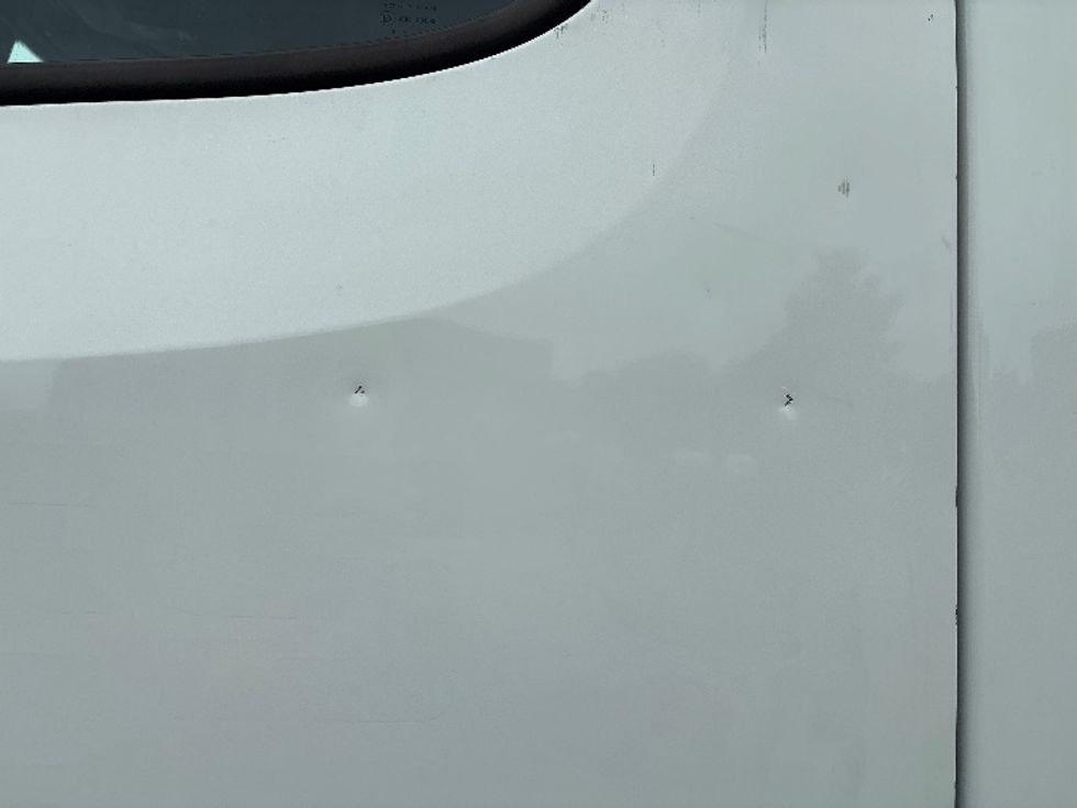 Sleeper Tractor-Heavy Duty Tractors-Freightliner-2021-T12664ST-Meridian-MS-444,564\n\t\tmiles-$ 75,000 - Image 23