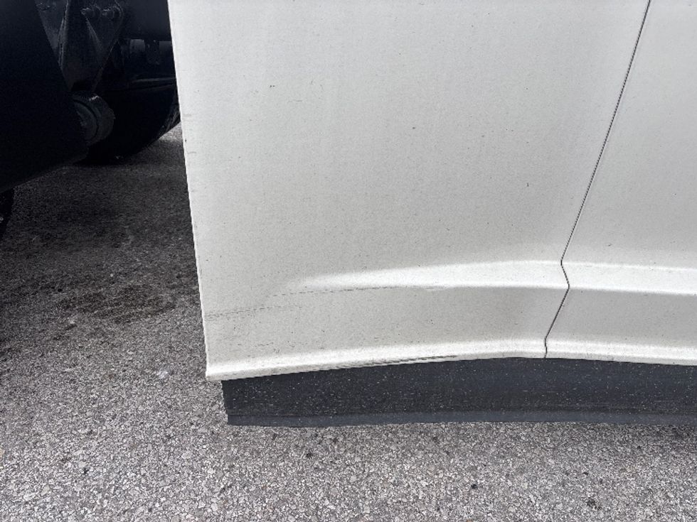 Sleeper Tractor-Heavy Duty Tractors-Freightliner-2021-T12664ST-Moberly-MO-682,722\n\t\tmiles-$ 47,000 - Image 22