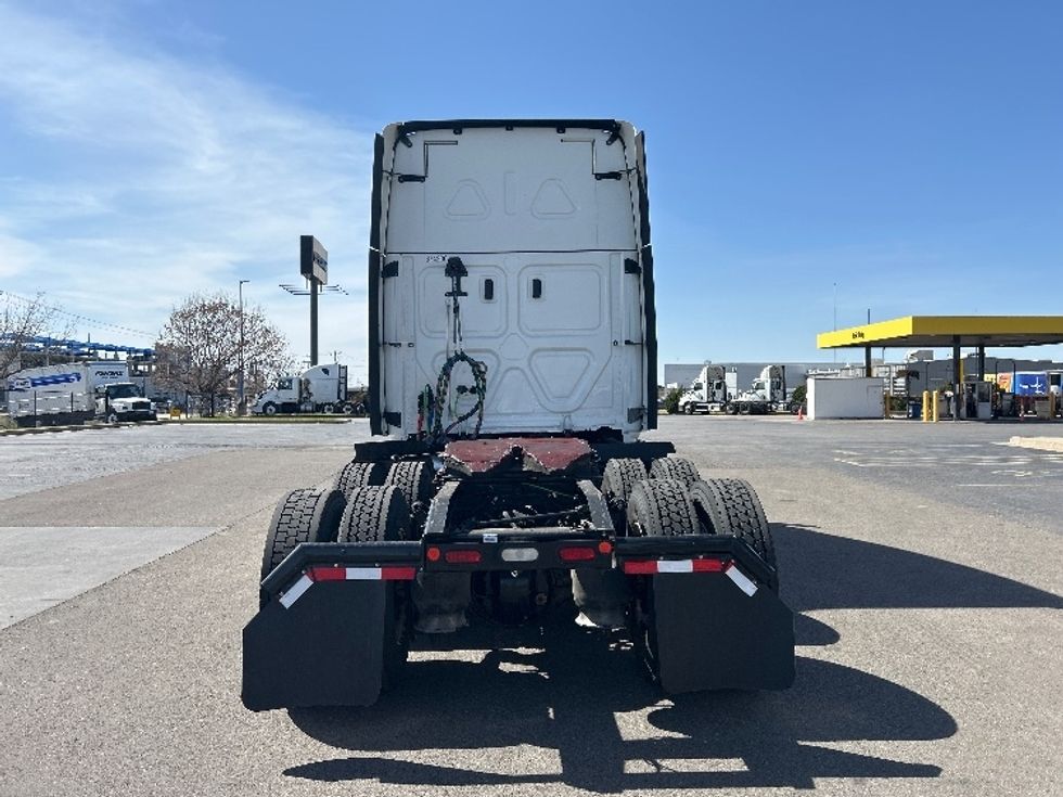 Sleeper Tractor-Heavy Duty Tractors-Freightliner-2021-T12664ST-Oklahoma City-OK-395,980\n\t\tmiles-$ 73,750 - Image 6