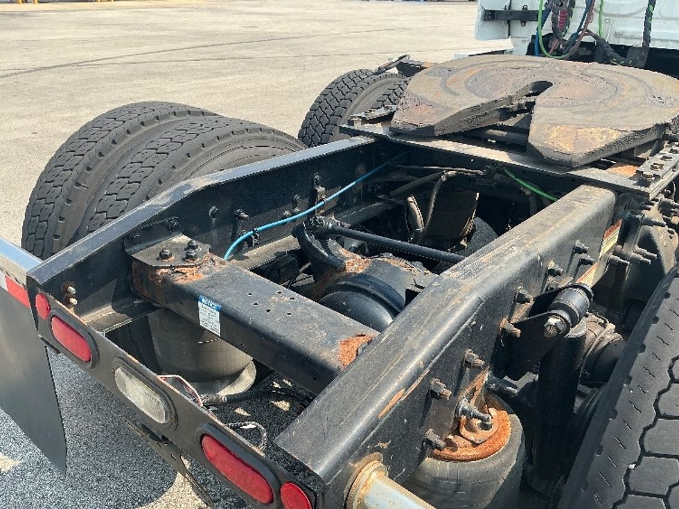 Sleeper Tractor-Heavy Duty Tractors-Freightliner-2021-T12664ST-Parsippany-NJ-474,381\n\t\tmiles-$ 65,250 - Image 24