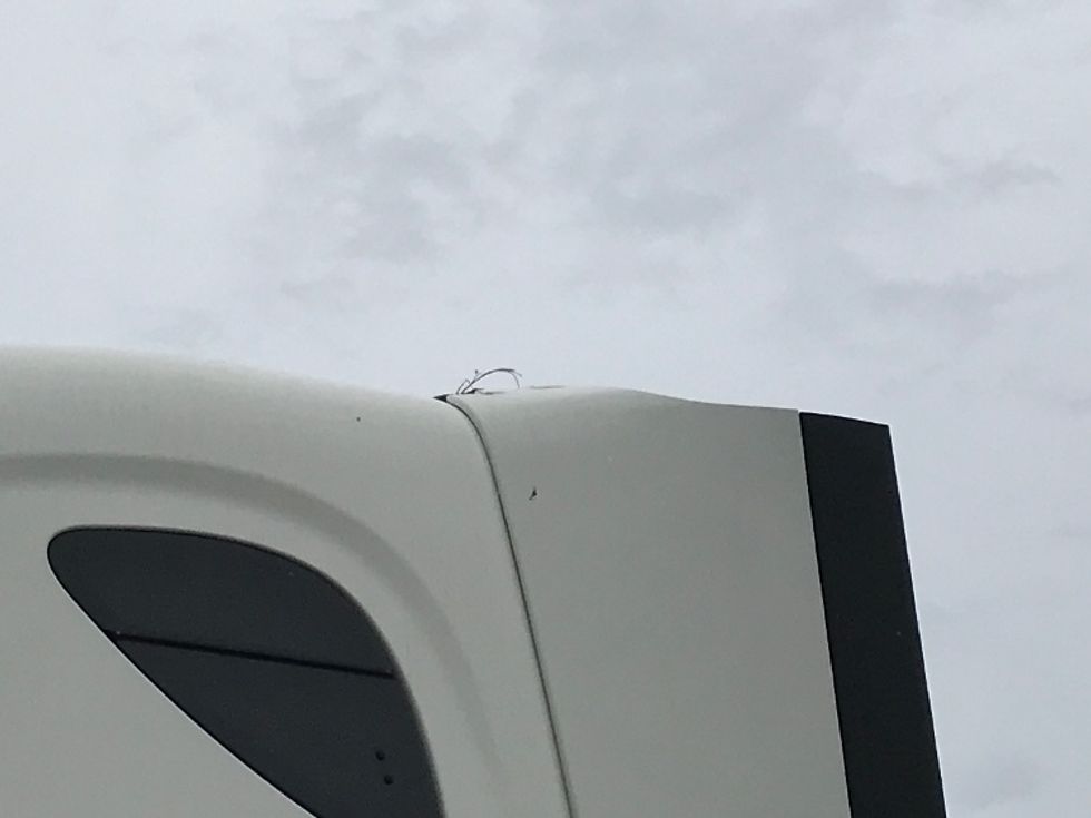 Sleeper Tractor-Heavy Duty Tractors-Freightliner-2021-T12664ST-Pennsauken-NJ-553,560\n\t\tmiles-$ 58,250 - Image 24