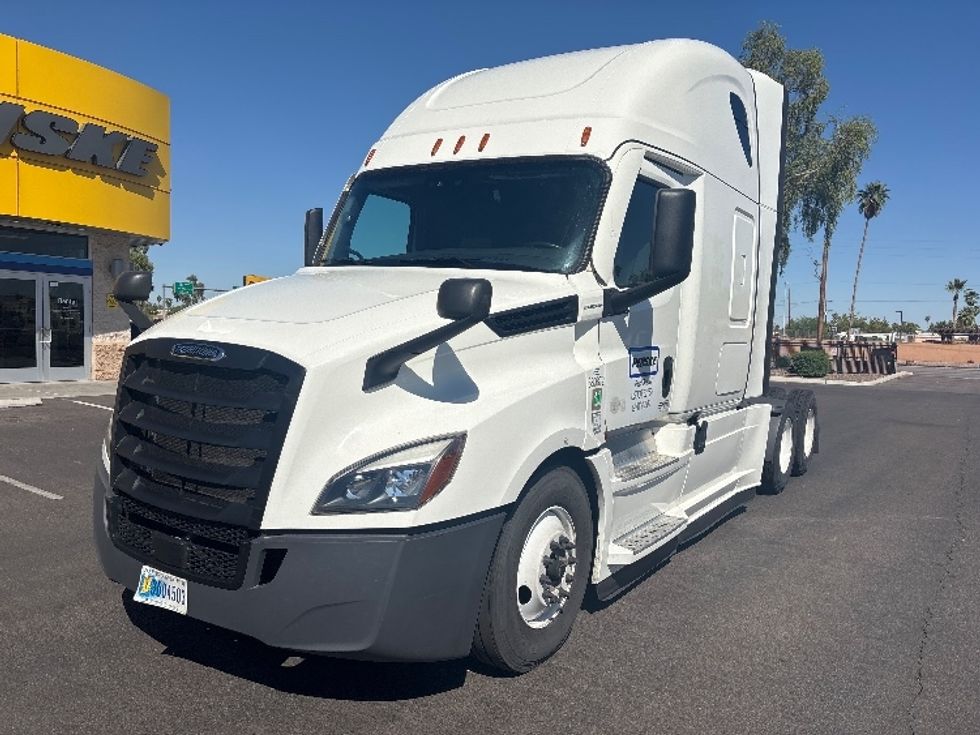 Sleeper Tractor-Heavy Duty Tractors-Freightliner-2021-T12664ST-Phoenix-AZ-539,663\n\t\tmiles-$ 58,750 - Image 3