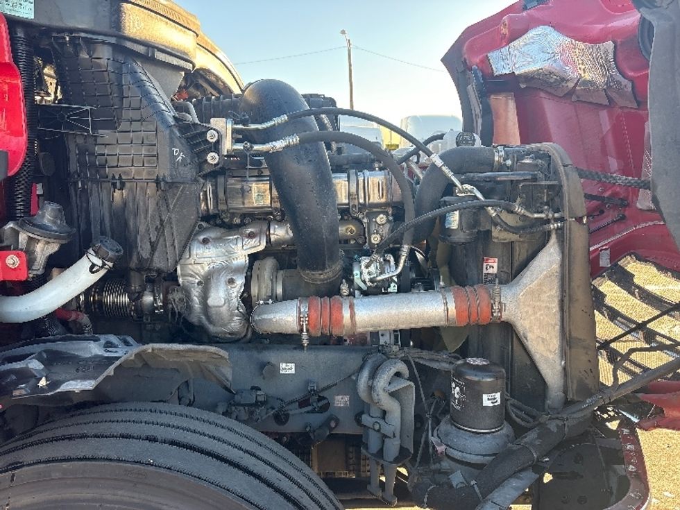 Sleeper Tractor-Heavy Duty Tractors-Freightliner-2021-T12664ST-Phoenix-AZ-619,818\n\t\tmiles-$ 54,500 - Image 20