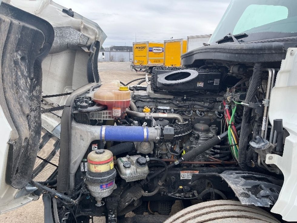 Sleeper Tractor-Heavy Duty Tractors-Freightliner-2021-T12664ST-Piqua-OH-538,683\n\t\tmiles-$ 53,250 - Image 21