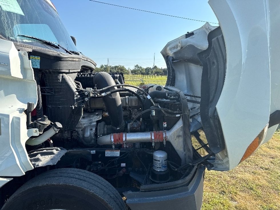 Sleeper Tractor-Heavy Duty Tractors-Freightliner-2021-T12664ST-Rockwall-TX-364,951\n\t\tmiles-$ 84,000 - Image 20