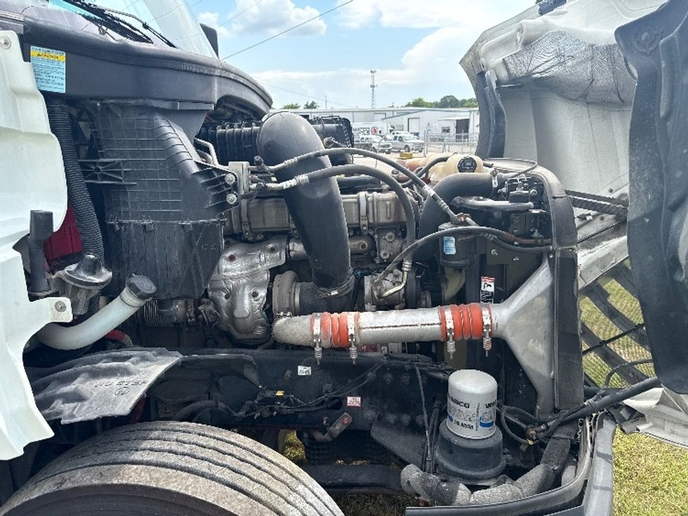 Sleeper Tractor-Heavy Duty Tractors-Freightliner-2021-T12664ST-Rockwall-TX-409,663\n\t\tmiles-$ 80,000 - Image 20