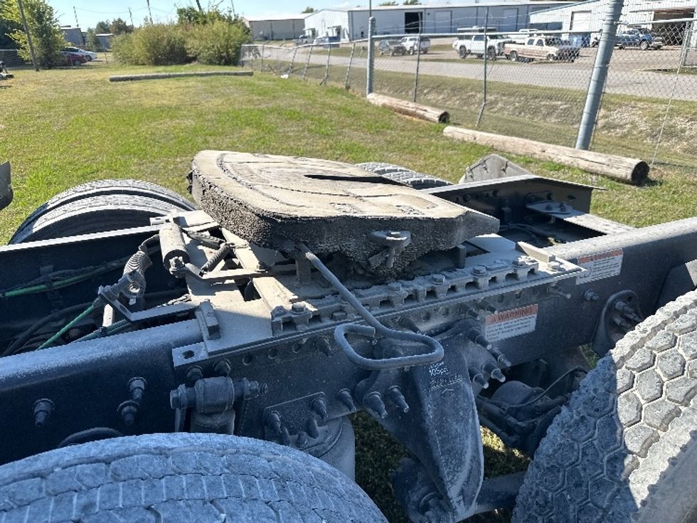 Sleeper Tractor-Heavy Duty Tractors-Freightliner-2021-T12664ST-Rockwall-TX-519,247\n\t\tmiles-$ 68,250 - Image 22