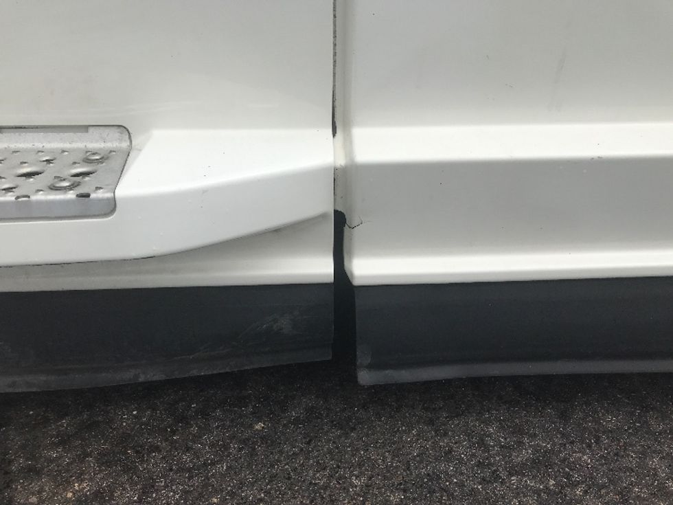 Sleeper Tractor-Heavy Duty Tractors-Freightliner-2021-T12664ST-Sheboygan-WI-537,557\n\t\tmiles-$ 59,000 - Image 24