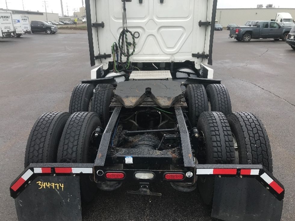 Sleeper Tractor-Heavy Duty Tractors-Freightliner-2021-T12664ST-Sheboygan-WI-537,557\n\t\tmiles-$ 59,000 - Image 6