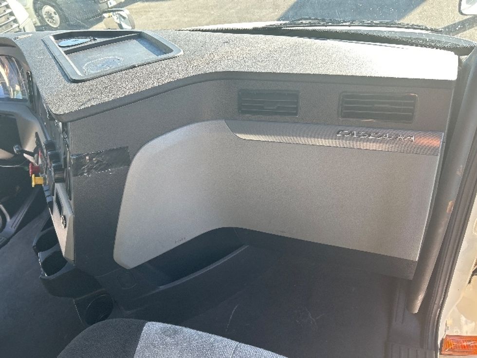 Sleeper Tractor-Heavy Duty Tractors-Freightliner-2021-T12664ST-Sparks-NV-515,549\n\t\tmiles-$ 70,500 - Image 14