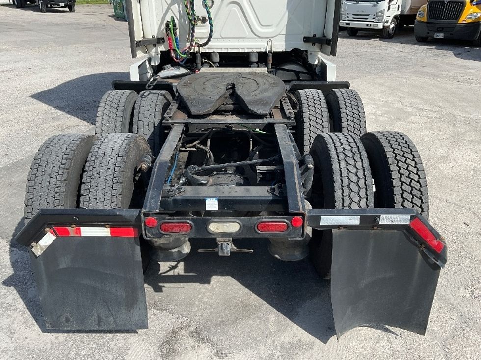 Sleeper Tractor-Heavy Duty Tractors-Freightliner-2021-T12664ST-Tampa-FL-603,076\n\t\tmiles-$ 56,750 - Image 6