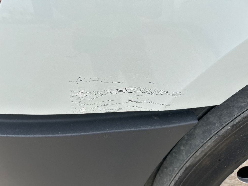 Sleeper Tractor-Heavy Duty Tractors-Freightliner-2021-T12664ST-Valdosta-GA-451,666\n\t\tmiles-$ 65,500 - Image 23