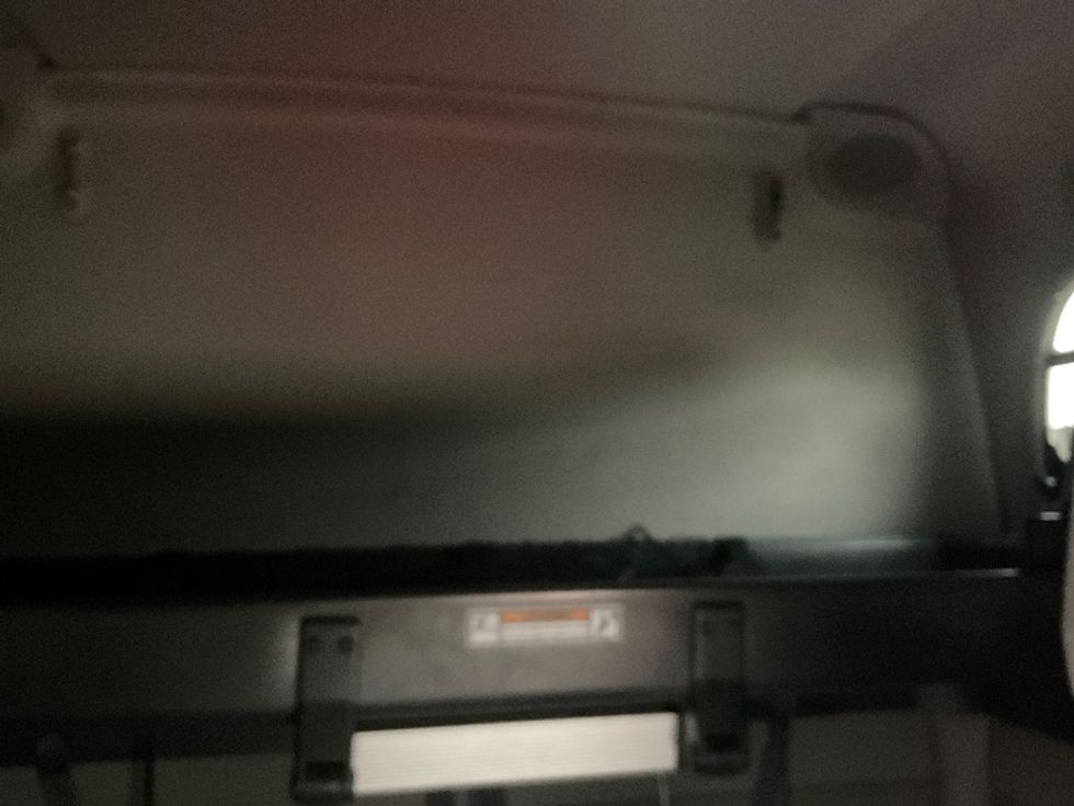 Sleeper Tractor-Heavy Duty Tractors-Freightliner-2021-T12664ST-Warren-MI-539,237\n\t\tmiles-$ 55,500 - Image 18