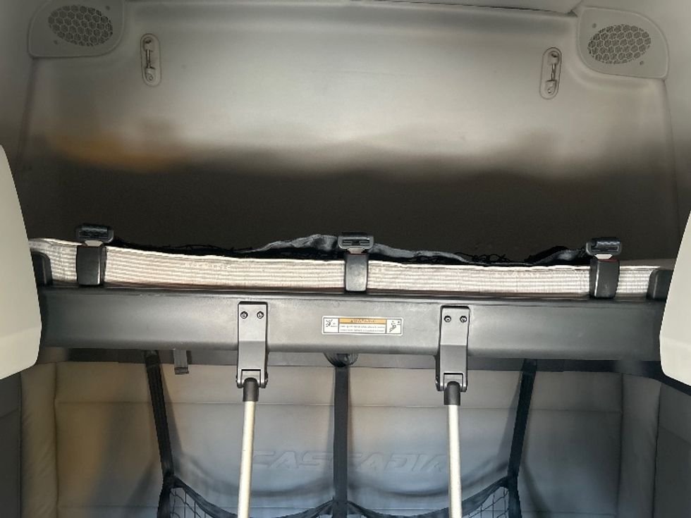 Sleeper Tractor-Heavy Duty Tractors-Freightliner-2021-T12664ST-Weatherford-TX-546,766\n\t\tmiles-$ 64,000 - Image 19