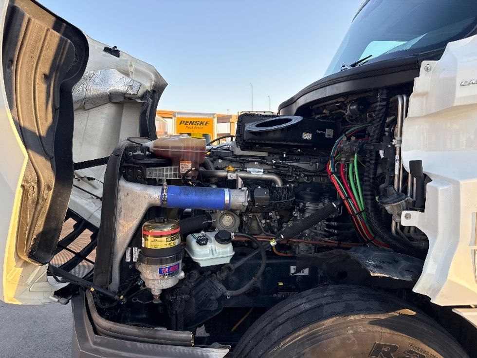 Sleeper Tractor-Heavy Duty Tractors-Freightliner-2021-T12664ST-Weatherford-TX-546,766\n\t\tmiles-$ 64,000 - Image 21