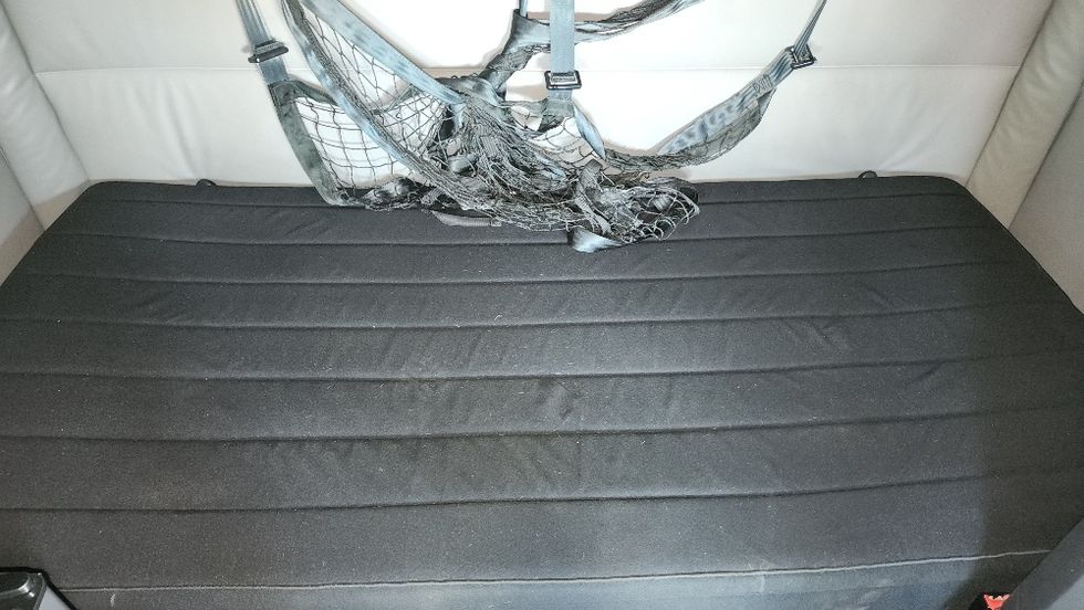 Sleeper Tractor-Heavy Duty Tractors-Freightliner-2022-T12664ST-Apopka-FL-500,357\n\t\tmiles-$ 71,000 - Image 17