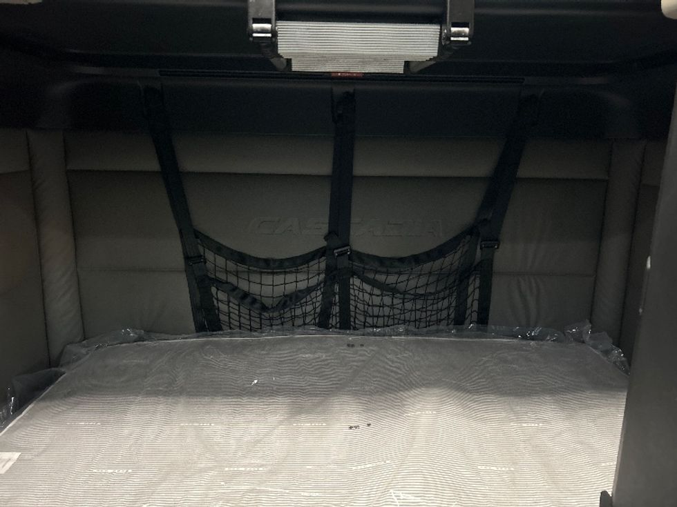 Sleeper Tractor-Heavy Duty Tractors-Freightliner-2022-T12664ST-Arlington-TX-314,096\n\t\tmiles-$ 90,000 - Image 16