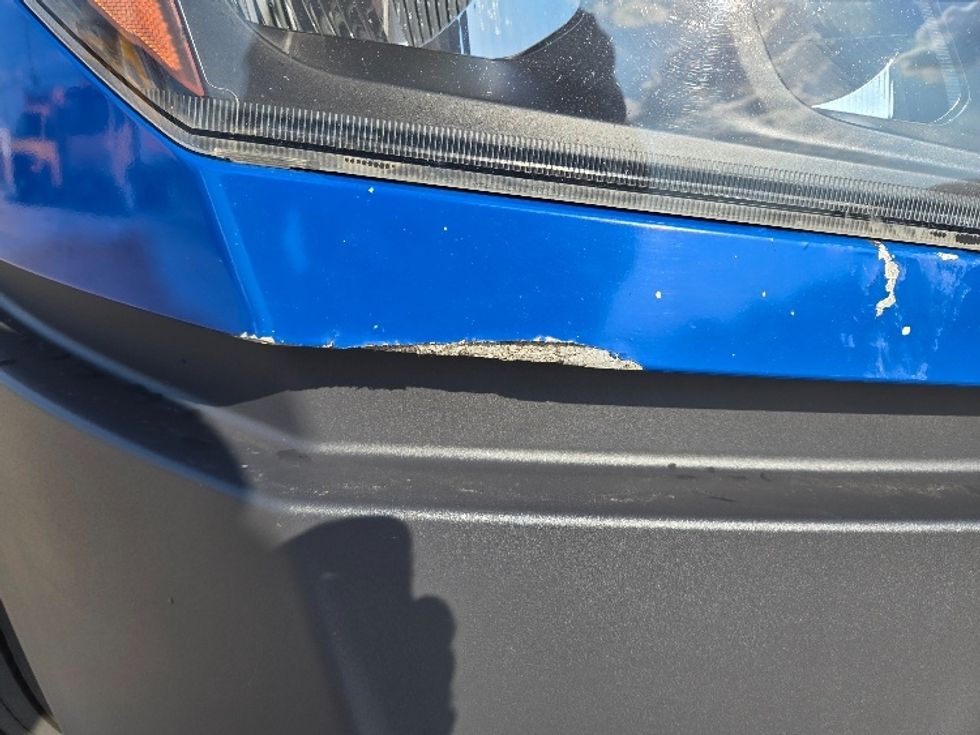 Sleeper Tractor-Heavy Duty Tractors-Freightliner-2022-T12664ST-Arlington-TX-435,084\n\t\tmiles-$ 84,000 - Image 22