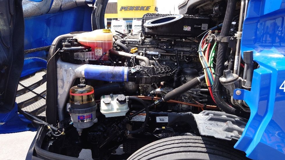 Sleeper Tractor-Heavy Duty Tractors-Freightliner-2022-T12664ST-Arlington-TX-468,467\n\t\tmiles-$ 79,750 - Image 21