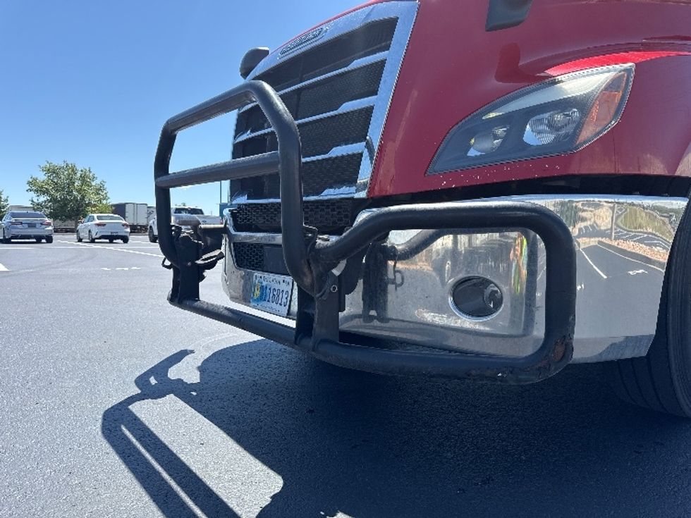 Sleeper Tractor-Heavy Duty Tractors-Freightliner-2022-T12664ST-Aurora-CO-509,800\n\t\tmiles-$ 70,750 - Image 22