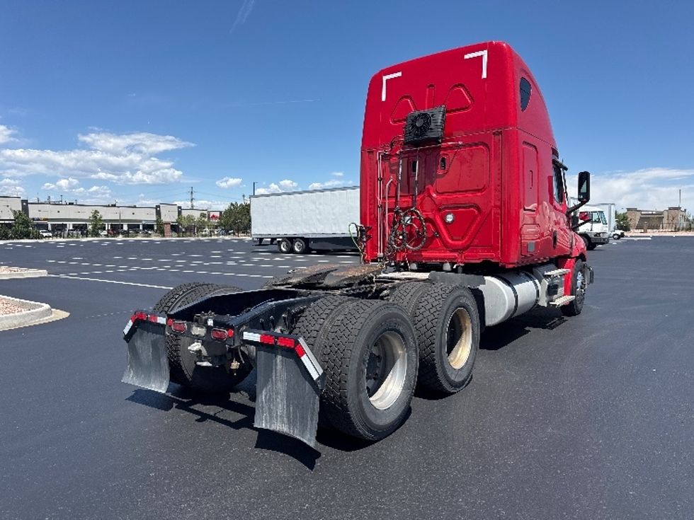 Sleeper Tractor-Heavy Duty Tractors-Freightliner-2022-T12664ST-Aurora-CO-509,800\n\t\tmiles-$ 70,750 - Image 7
