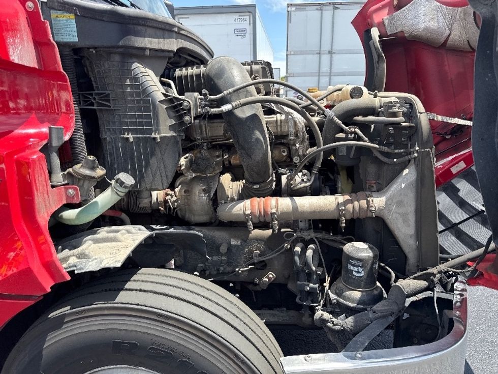 Sleeper Tractor-Heavy Duty Tractors-Freightliner-2022-T12664ST-Aurora-CO-551,924\n\t\tmiles-$ 66,250 - Image 20