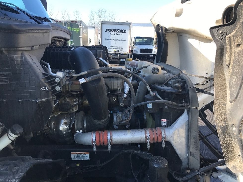 Sleeper Tractor-Heavy Duty Tractors-Freightliner-2022-T12664ST-Bensalem-PA-541,910\n\t\tmiles-$ 70,250 - Image 20