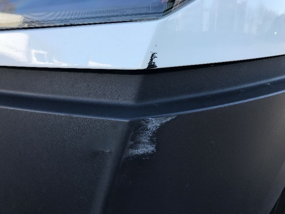 Sleeper Tractor-Heavy Duty Tractors-Freightliner-2022-T12664ST-Bensalem-PA-541,910\n\t\tmiles-$ 70,250 - Image 22