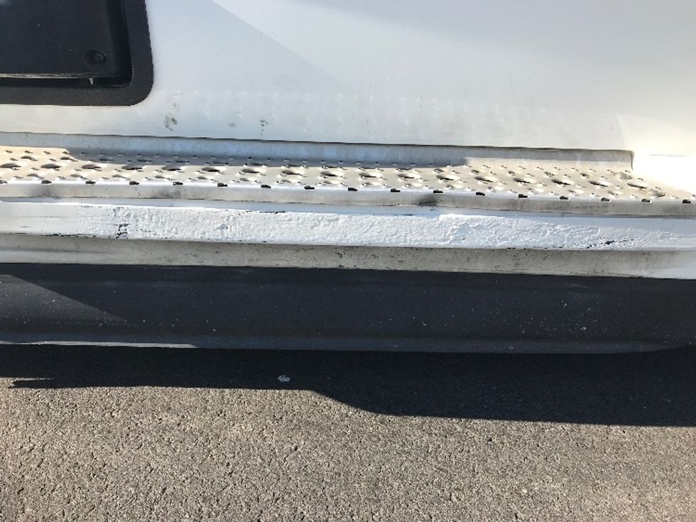 Sleeper Tractor-Heavy Duty Tractors-Freightliner-2022-T12664ST-Bensalem-PA-541,910\n\t\tmiles-$ 70,250 - Image 24