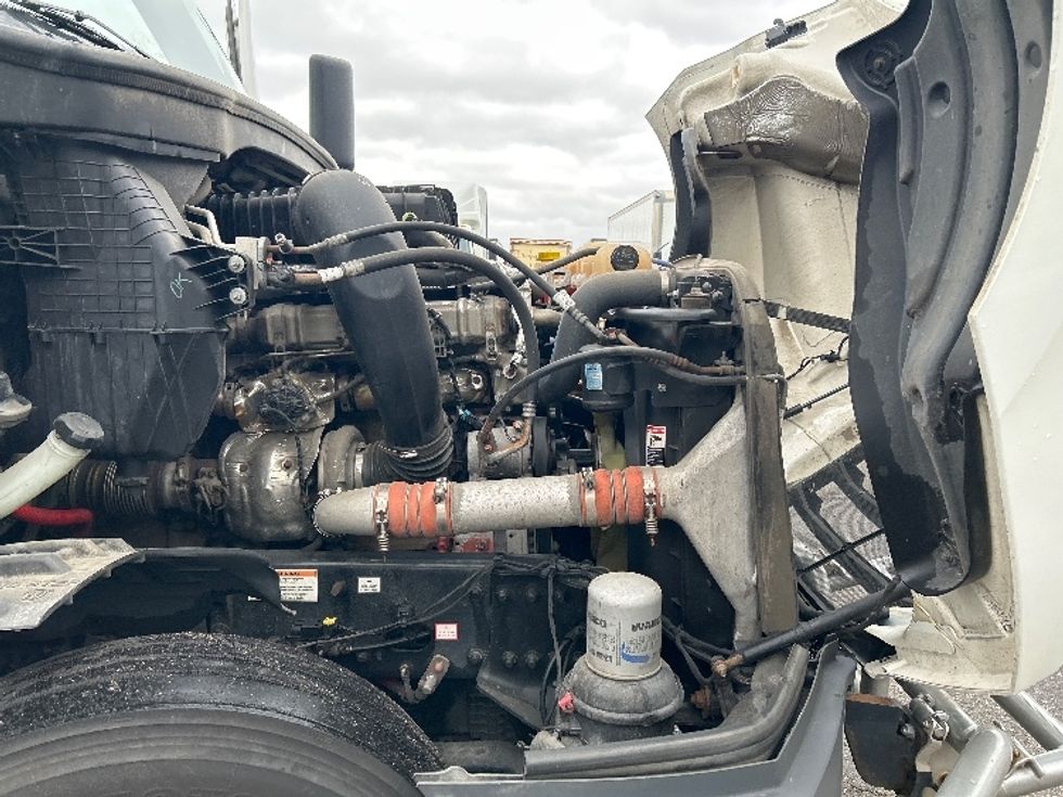 Sleeper Tractor-Heavy Duty Tractors-Freightliner-2022-T12664ST-Brooklyn Park-MN-528,967\n\t\tmiles-$ 67,500 - Image 19