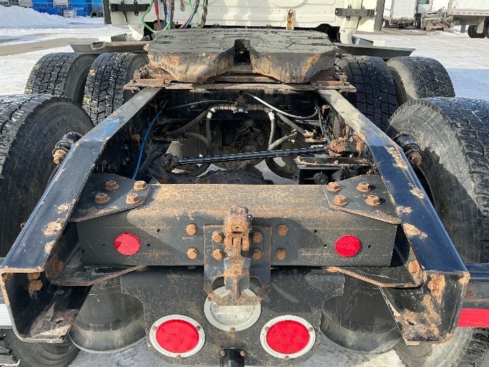 Sleeper Tractor-Heavy Duty Tractors-Freightliner-2022-T12664ST-Calgary-AB-788,890\n\t\tkm-$ 86,750 - Image 6