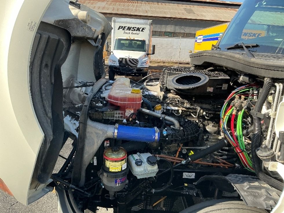 Sleeper Tractor-Heavy Duty Tractors-Freightliner-2022-T12664ST-Carson-CA-480,585\n\t\tmiles-$ 78,250 - Image 21