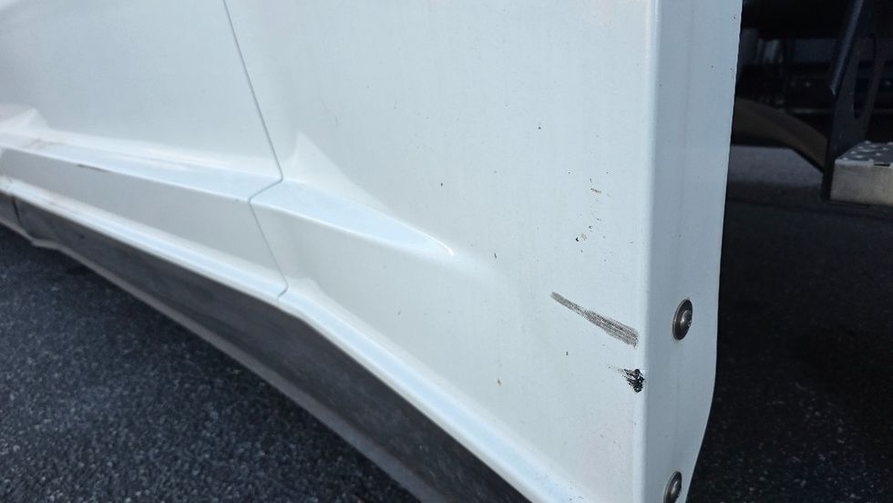 Sleeper Tractor-Heavy Duty Tractors-Freightliner-2022-T12664ST-Charlotte-NC-456,863\n\t\tmiles-$ 74,000 - Image 22