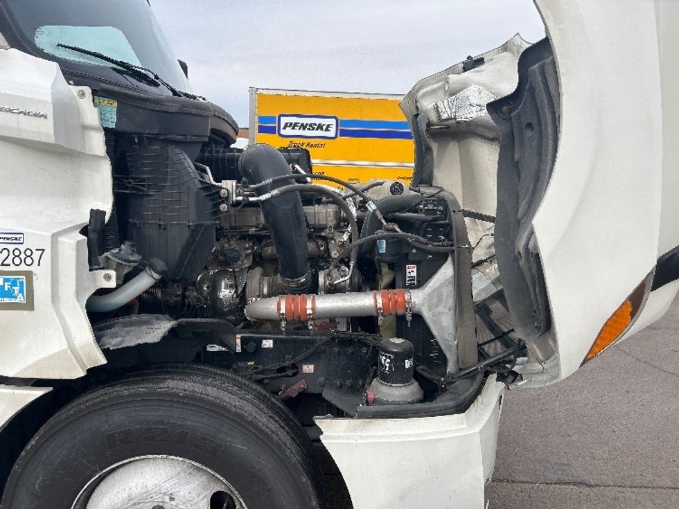 Sleeper Tractor-Heavy Duty Tractors-Freightliner-2022-T12664ST-Chicago (Melrose Park)-IL-282,325\n\t\tmiles-$ 84,500 - Image 20