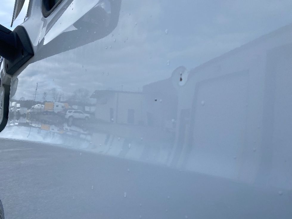 Sleeper Tractor-Heavy Duty Tractors-Freightliner-2022-T12664ST-Cleveland-TN-275,548\n\t\tmiles-$ 87,250 - Image 23