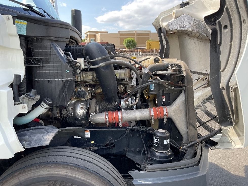 Sleeper Tractor-Heavy Duty Tractors-Freightliner-2022-T12664ST-Corona-CA-506,762\n\t\tmiles-$ 77,750 - Image 20