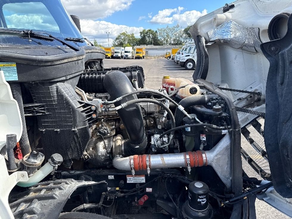 Sleeper Tractor-Heavy Duty Tractors-Freightliner-2022-T12664ST-East Chicago-IN-268,074\n\t\tmiles-$ 89,250 - Image 20