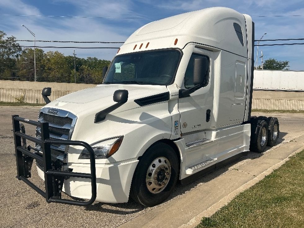 Sleeper Tractor-Heavy Duty Tractors-Freightliner-2022-T12664ST-East Chicago-IN-280,781\n\t\tmiles-$ 91,250 - Image 3