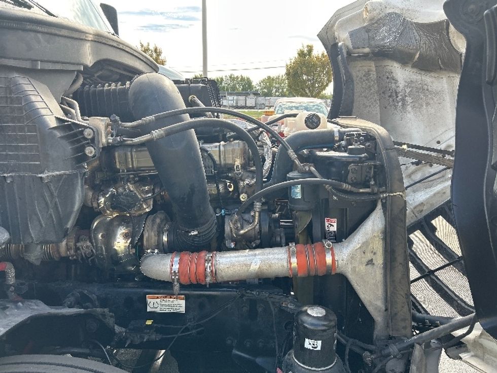 Sleeper Tractor-Heavy Duty Tractors-Freightliner-2022-T12664ST-East Chicago-IN-648,048\n\t\tmiles-$ 50,750 - Image 20