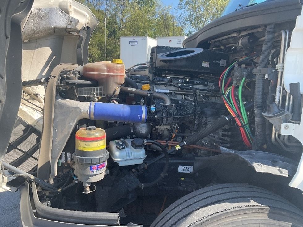 Sleeper Tractor-Heavy Duty Tractors-Freightliner-2022-T12664ST-Fort Wayne-IN-507,909\n\t\tmiles-$ 67,750 - Image 21