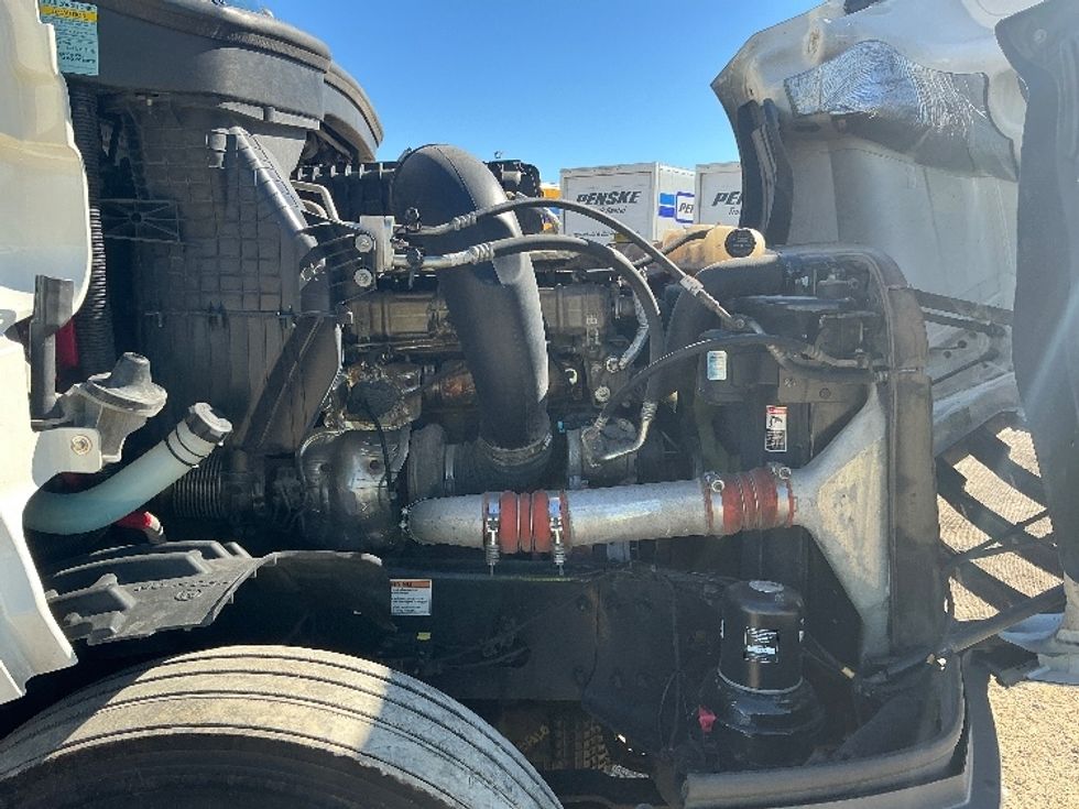 Sleeper Tractor-Heavy Duty Tractors-Freightliner-2022-T12664ST-Grand Junction-CO-520,039\n\t\tmiles-$ 75,000 - Image 20