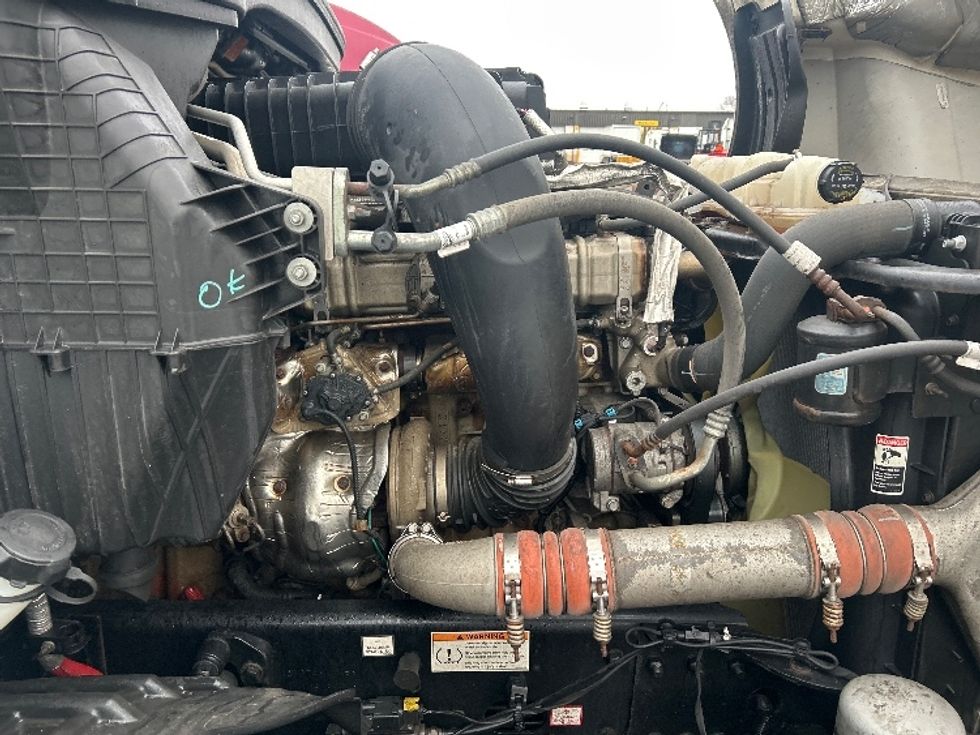 Sleeper Tractor-Heavy Duty Tractors-Freightliner-2022-T12664ST-Greensboro-NC-595,150\n\t\tmiles-$ 58,750 - Image 20