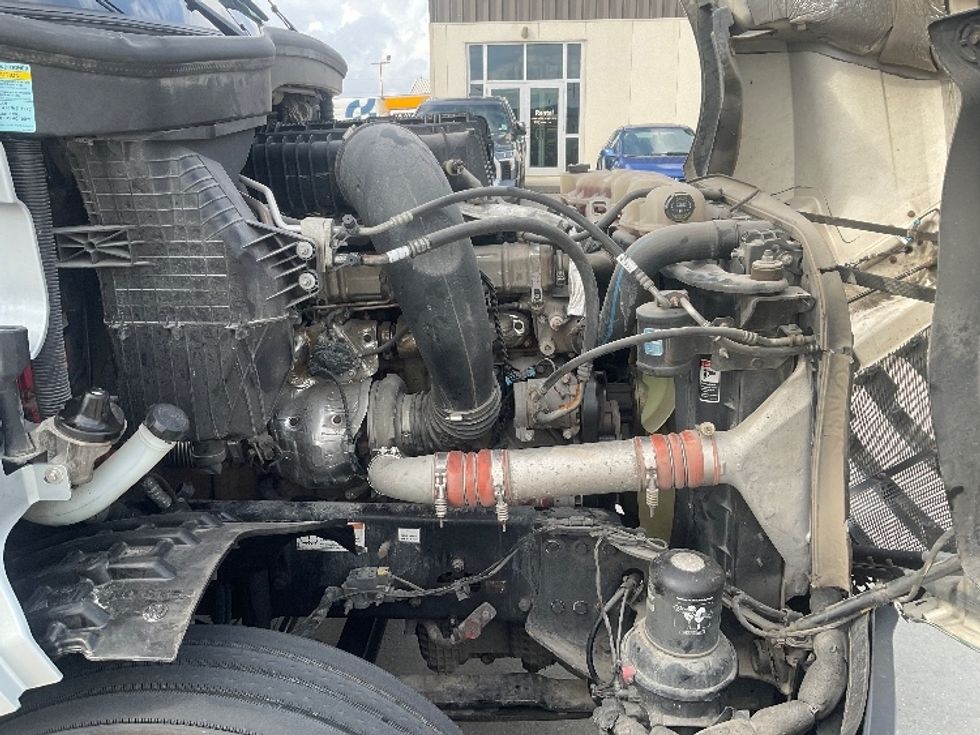 Sleeper Tractor-Heavy Duty Tractors-Freightliner-2022-T12664ST-Hammond-LA-378,774\n\t\tmiles-$ 83,250 - Image 20