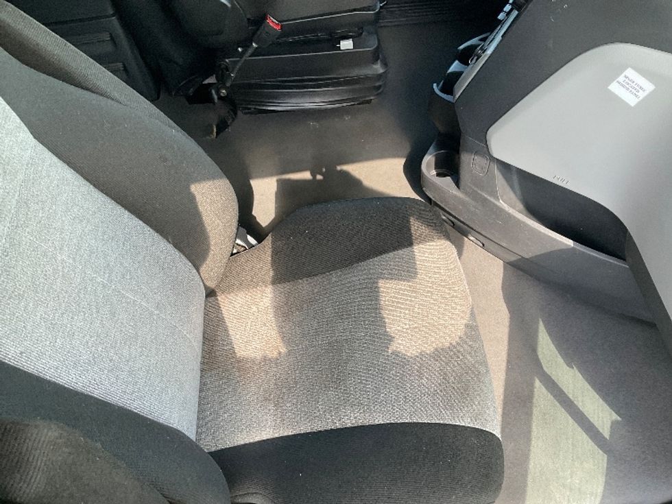 Sleeper Tractor-Heavy Duty Tractors-Freightliner-2022-T12664ST-Indianapolis-IN-374,731\n\t\tmiles-$ 80,750 - Image 15