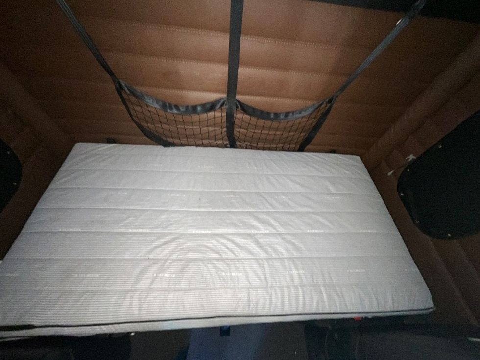 Sleeper Tractor-Heavy Duty Tractors-Freightliner-2022-T12664ST-Indianapolis-IN-434,730\n\t\tmiles-$ 75,000 - Image 17