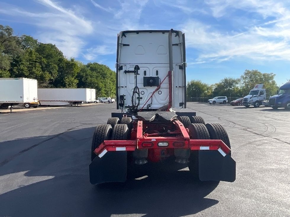 Sleeper Tractor-Heavy Duty Tractors-Freightliner-2022-T12664ST-Indianapolis-IN-434,730\n\t\tmiles-$ 75,000 - Image 6