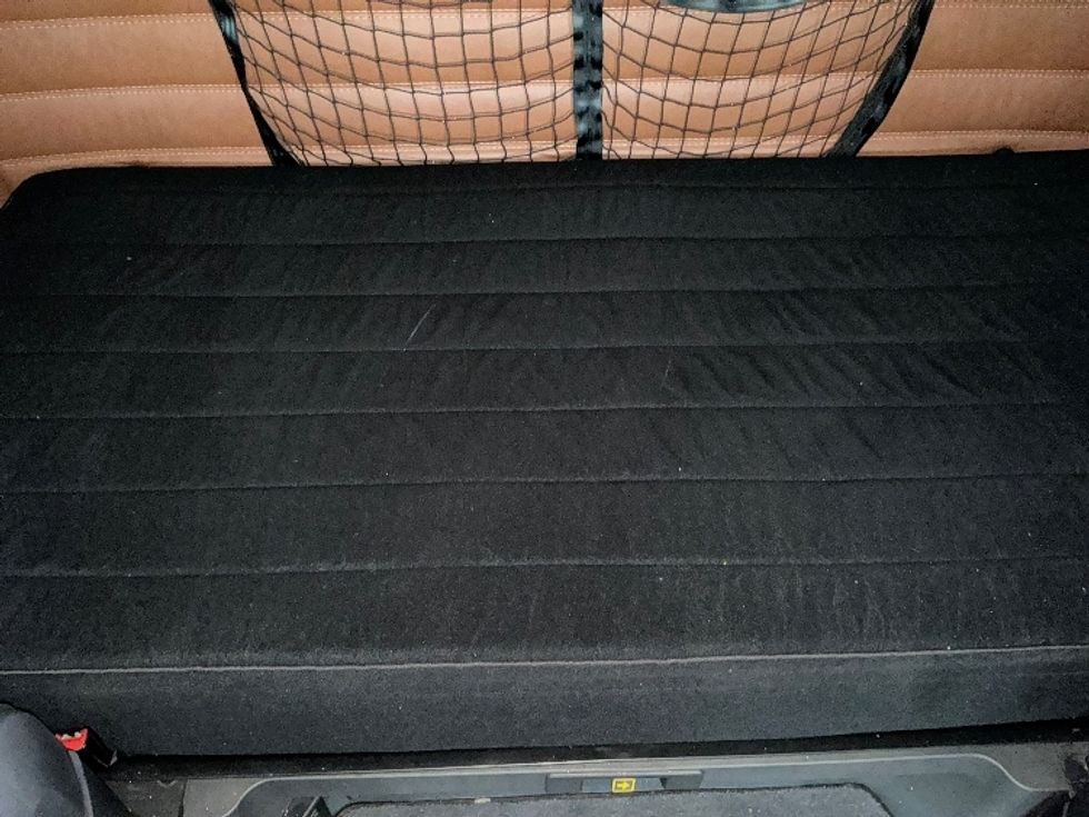 Sleeper Tractor-Heavy Duty Tractors-Freightliner-2022-T12664ST-Knoxville-TN-478,999\n\t\tmiles-$ 71,750 - Image 17