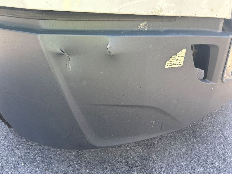 Sleeper Tractor-Heavy Duty Tractors-Freightliner-2022-T12664ST-Knoxville-TN-790,877\n\t\tmiles-$ 43,250 - Image 22