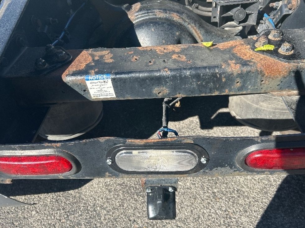 Sleeper Tractor-Heavy Duty Tractors-Freightliner-2022-T12664ST-Knoxville-TN-790,877\n\t\tmiles-$ 43,250 - Image 24