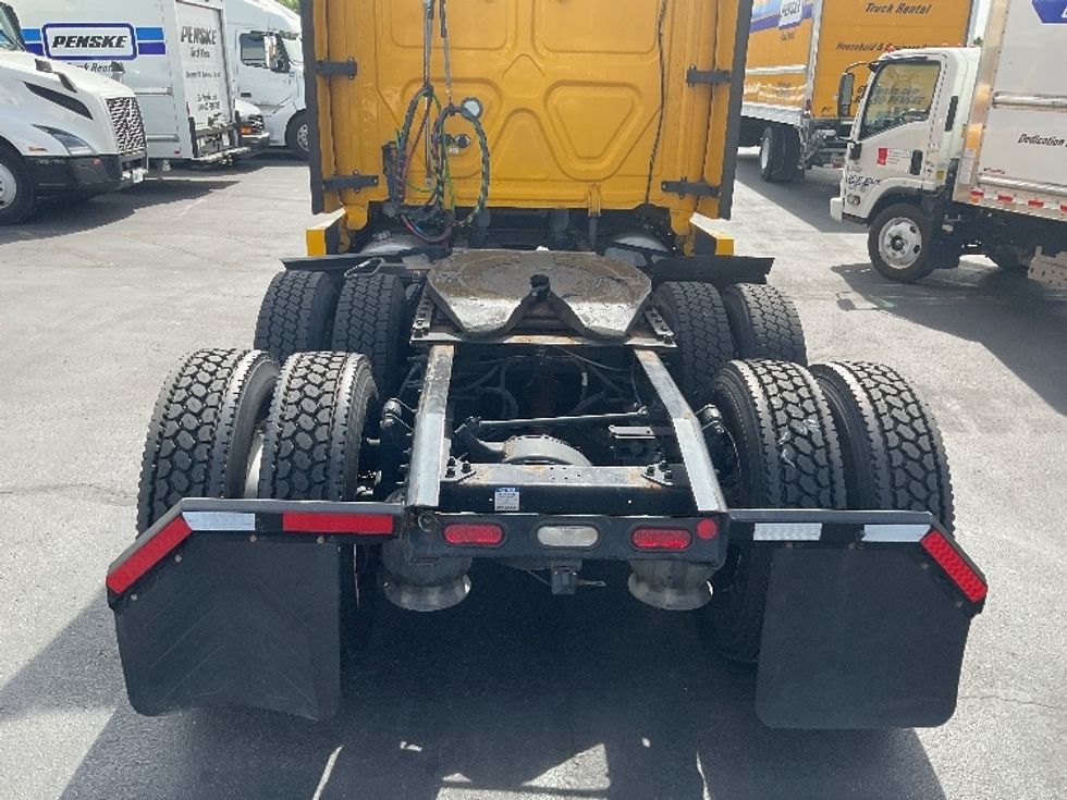 Sleeper Tractor-Heavy Duty Tractors-Freightliner-2022-T12664ST-Las Vegas-NV-381,252\n\t\tmiles-$ 81,250 - Image 6